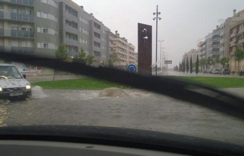 Lluvia y cuentos 2. Lanaja