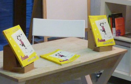 Presentación de Amina en el Armadillo ilustrado