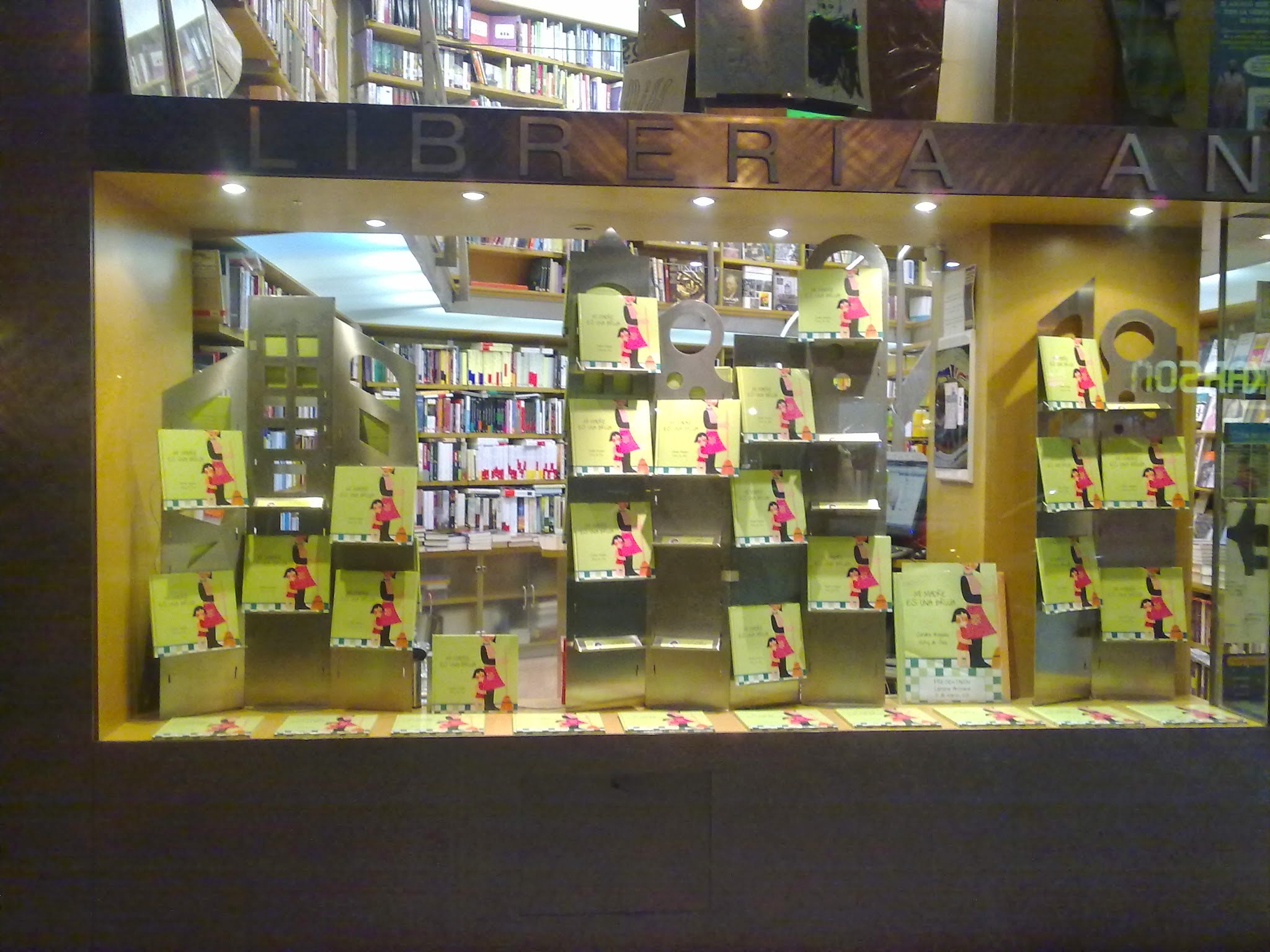 Lee más sobre el artículo Presentación de Mi madre es una bruja